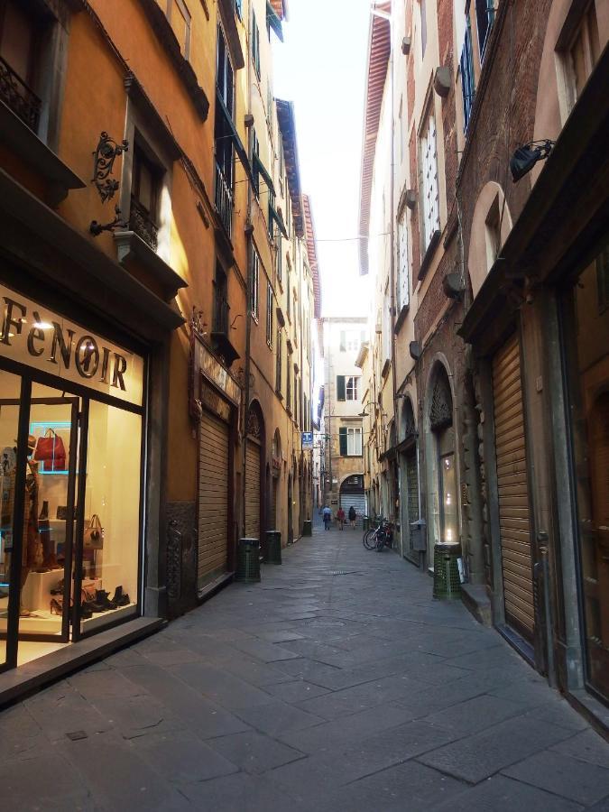 Ferienwohnung La Casina Del Centro Lucca Exterior foto